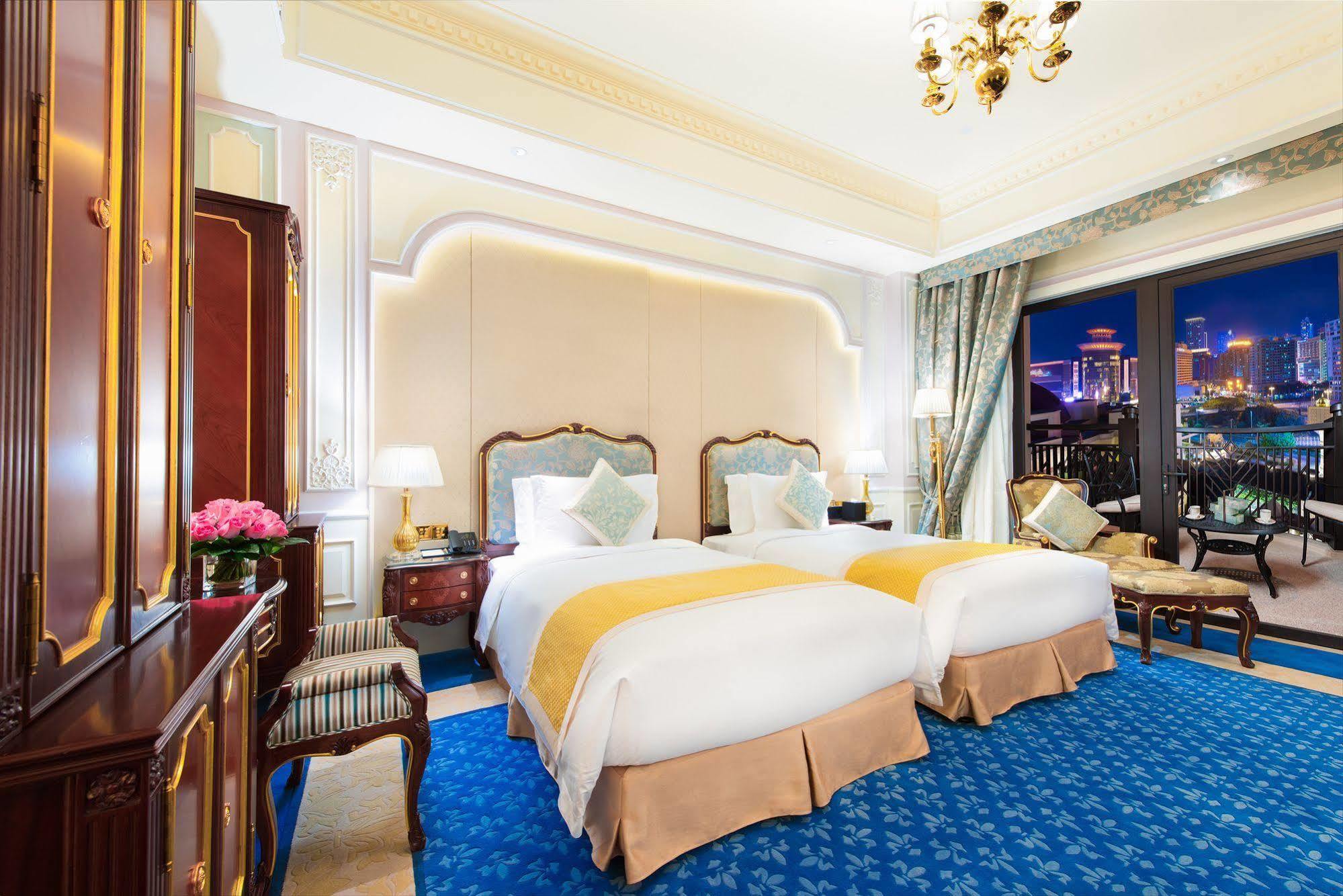 Legend Palace Hotel Macau Exterior photo